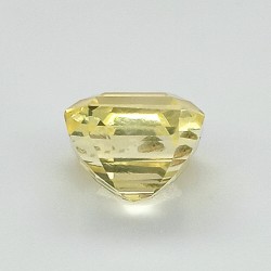Yellow Sapphire  (Pukhraj) 6.86 Ct Certified